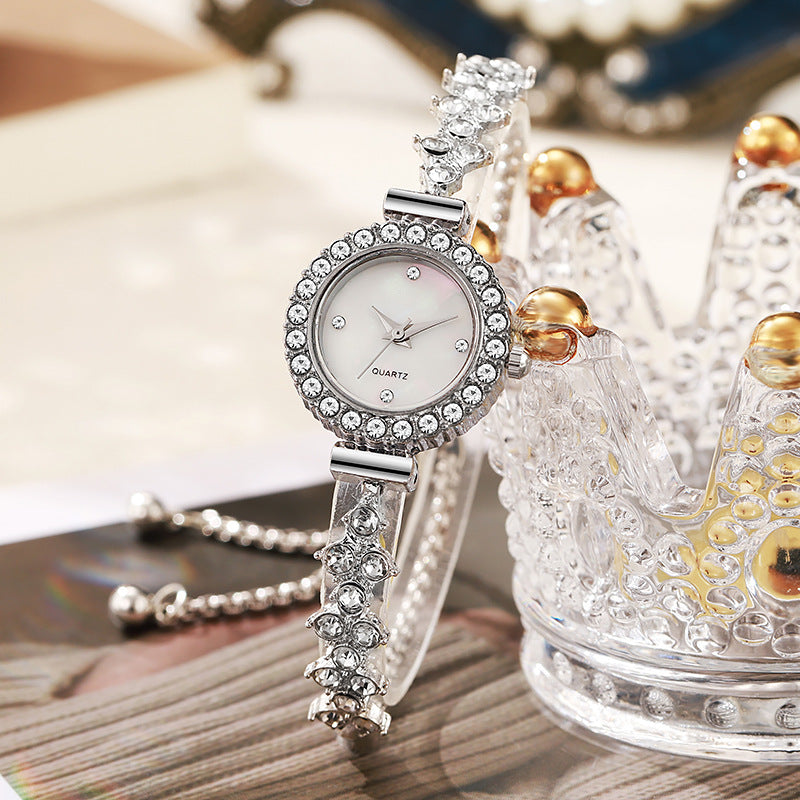 Luna Luxe Crystal Watch – Light That Never Fades