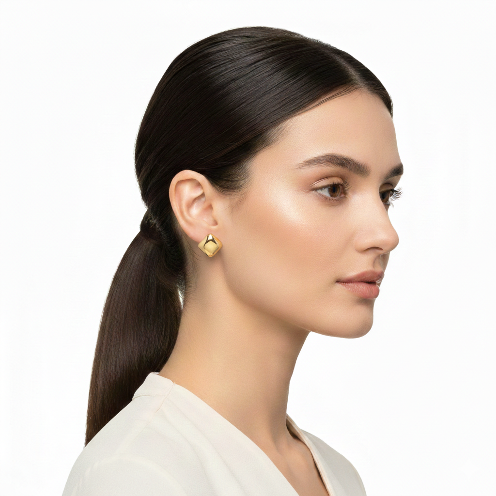 Bold Square Gold Earrings – Sleek &amp; Modern Elegance
