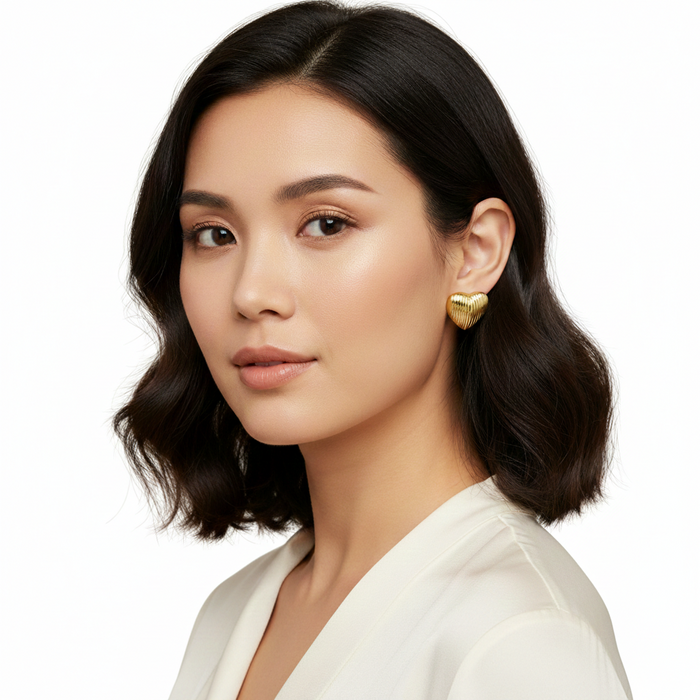 Ribbed Heart Gold Earrings