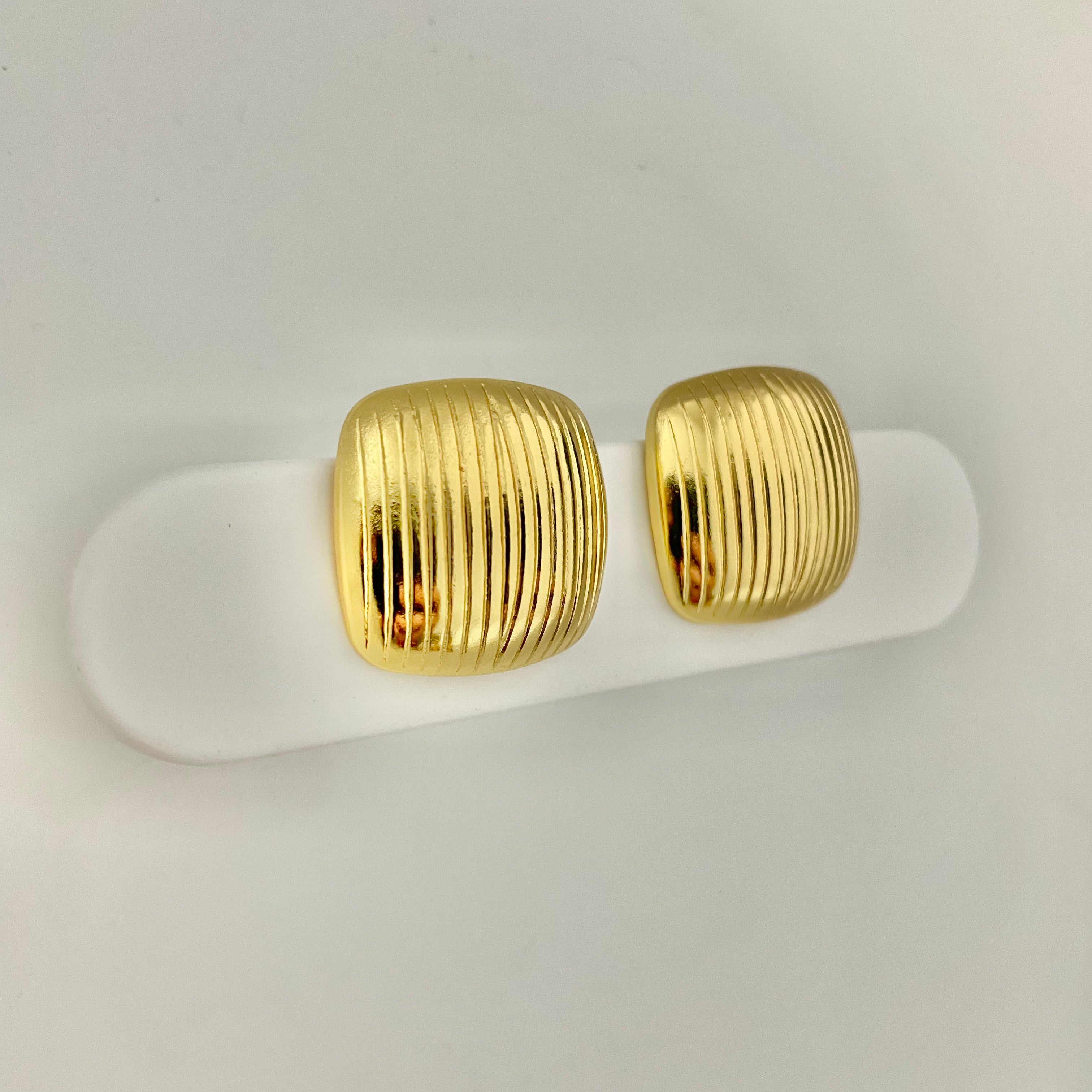 Golden Ribbed Square Stud Earrings – Stainless Steel
