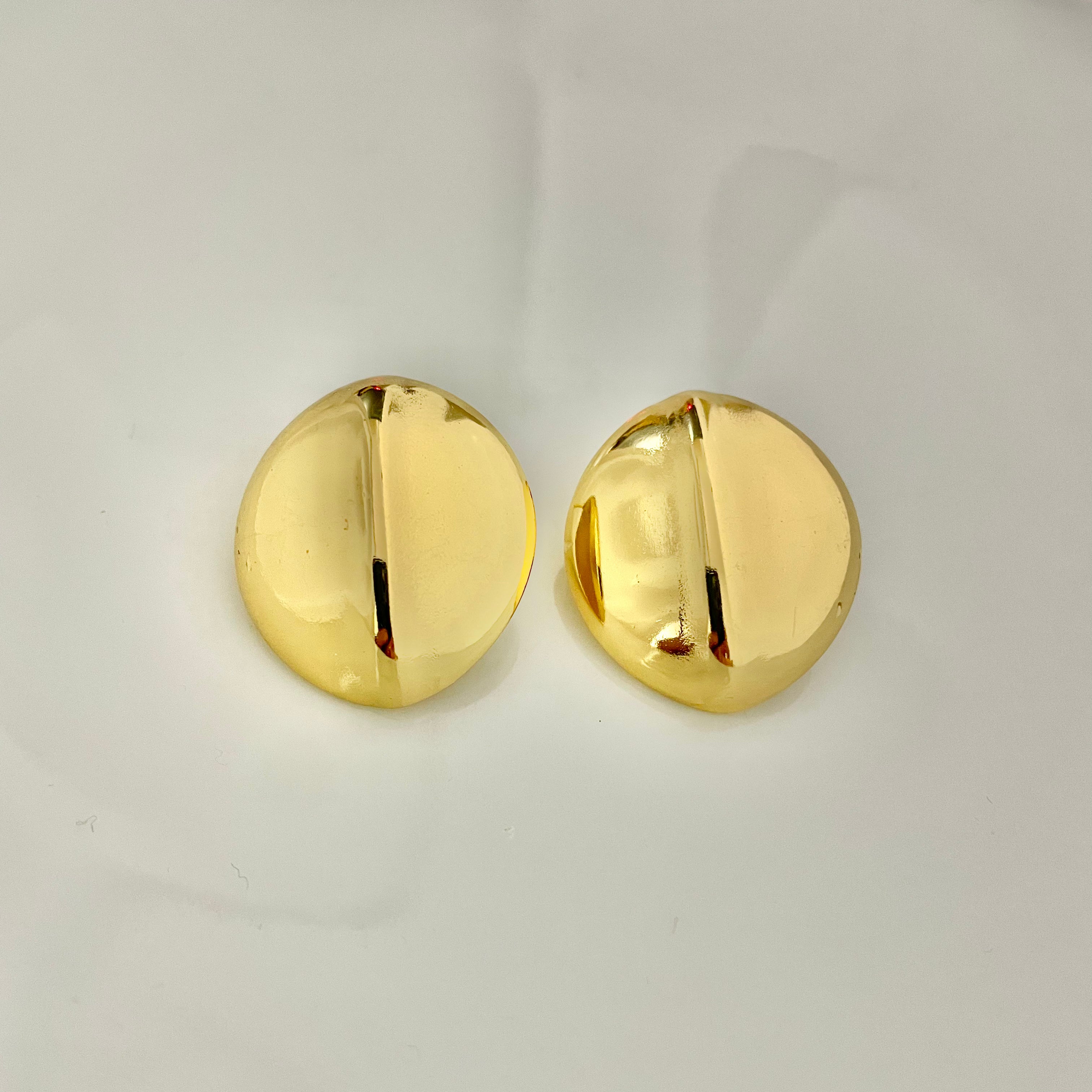 Golden Minimalist Disc Stud Earrings – Stainless Steel