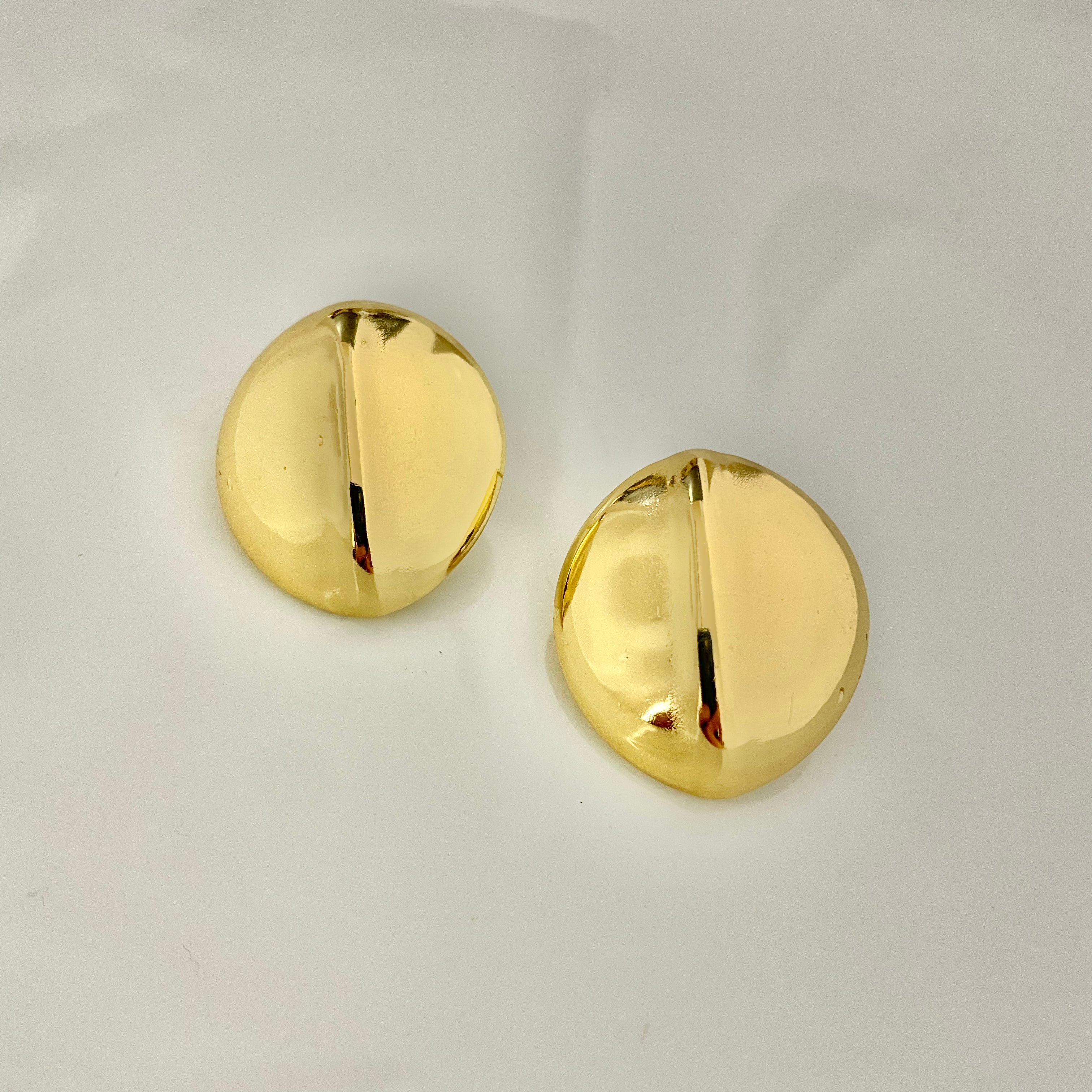 Golden Minimalist Disc Stud Earrings – Stainless Steel