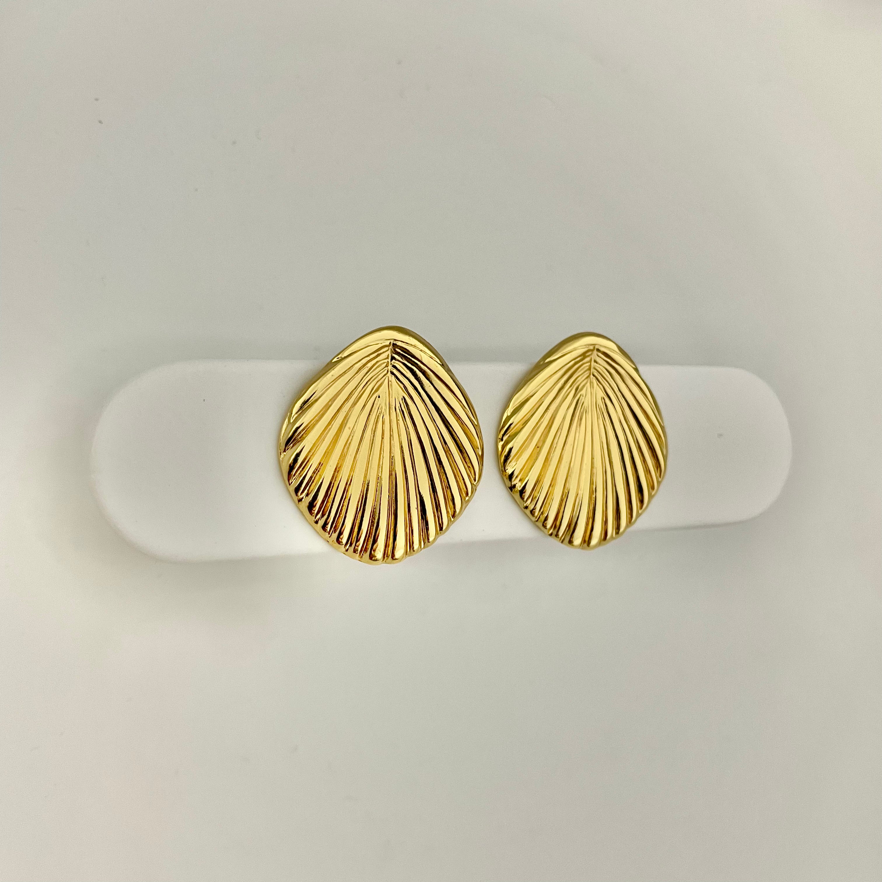 Golden Seashell Stud Earrings – Stainless Steel