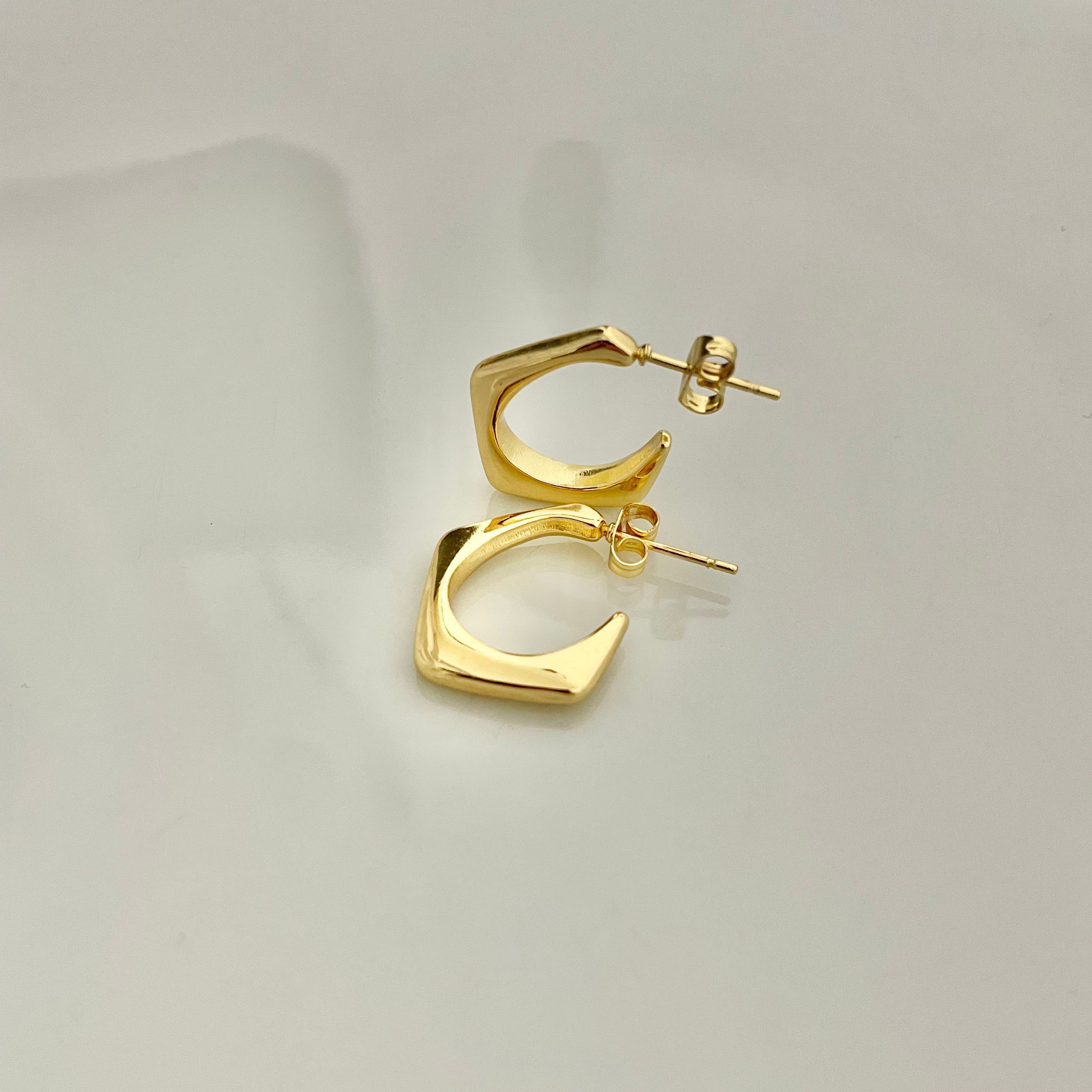 Modern Geometric Hoop Earrings – Gold Stainless Steel