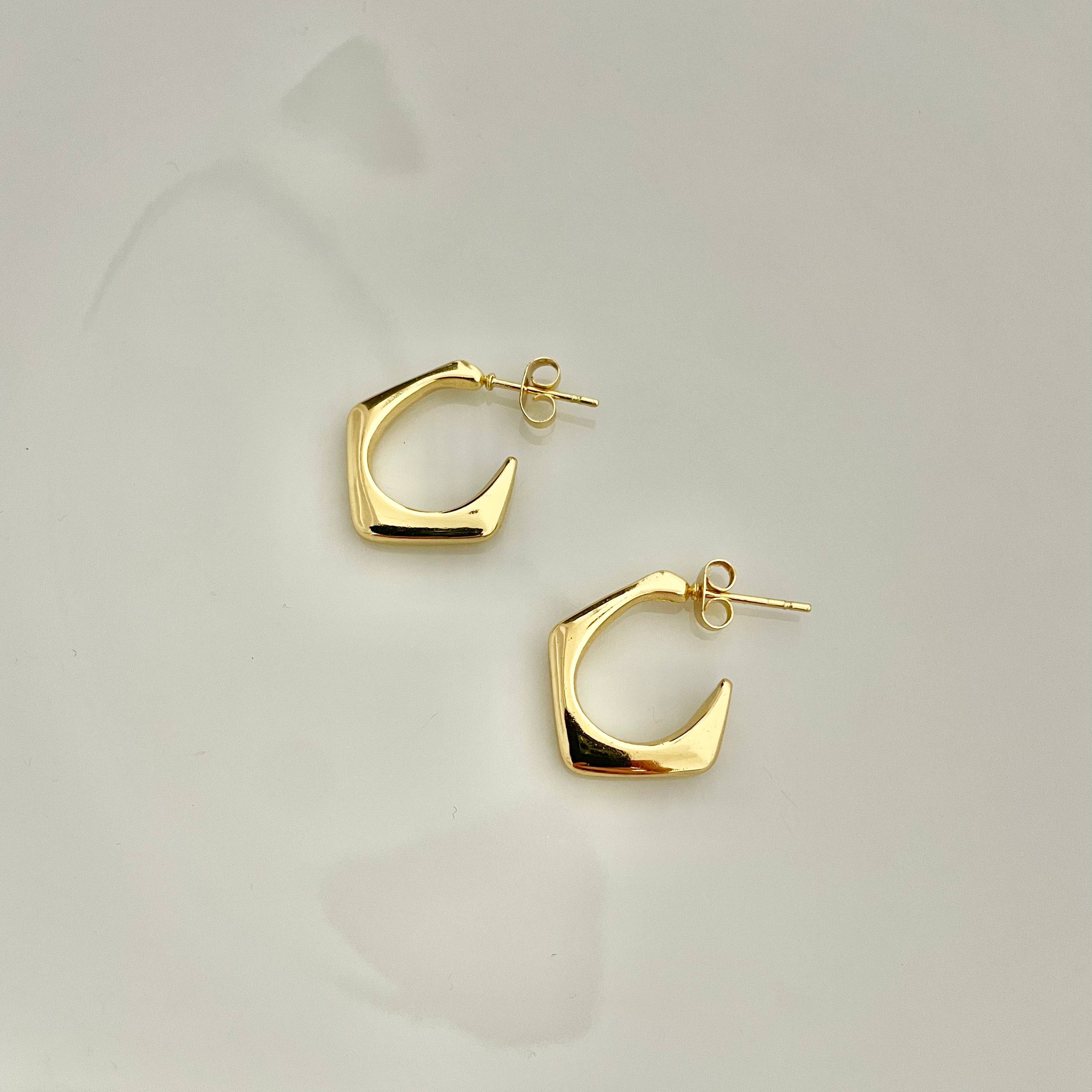 Modern Geometric Hoop Earrings – Gold Stainless Steel