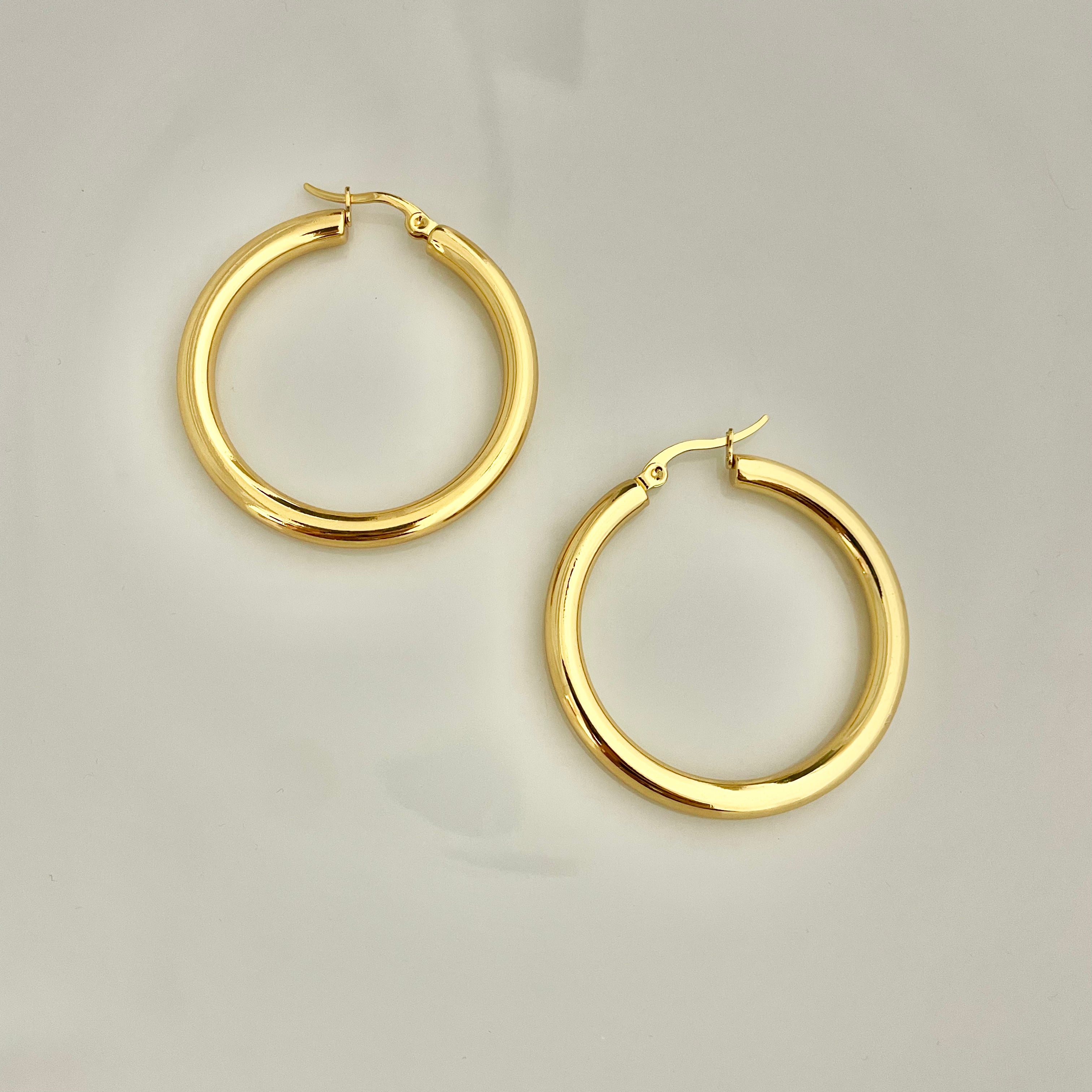 Timeless Round Hoop Earrings – Gold Stainless Steel