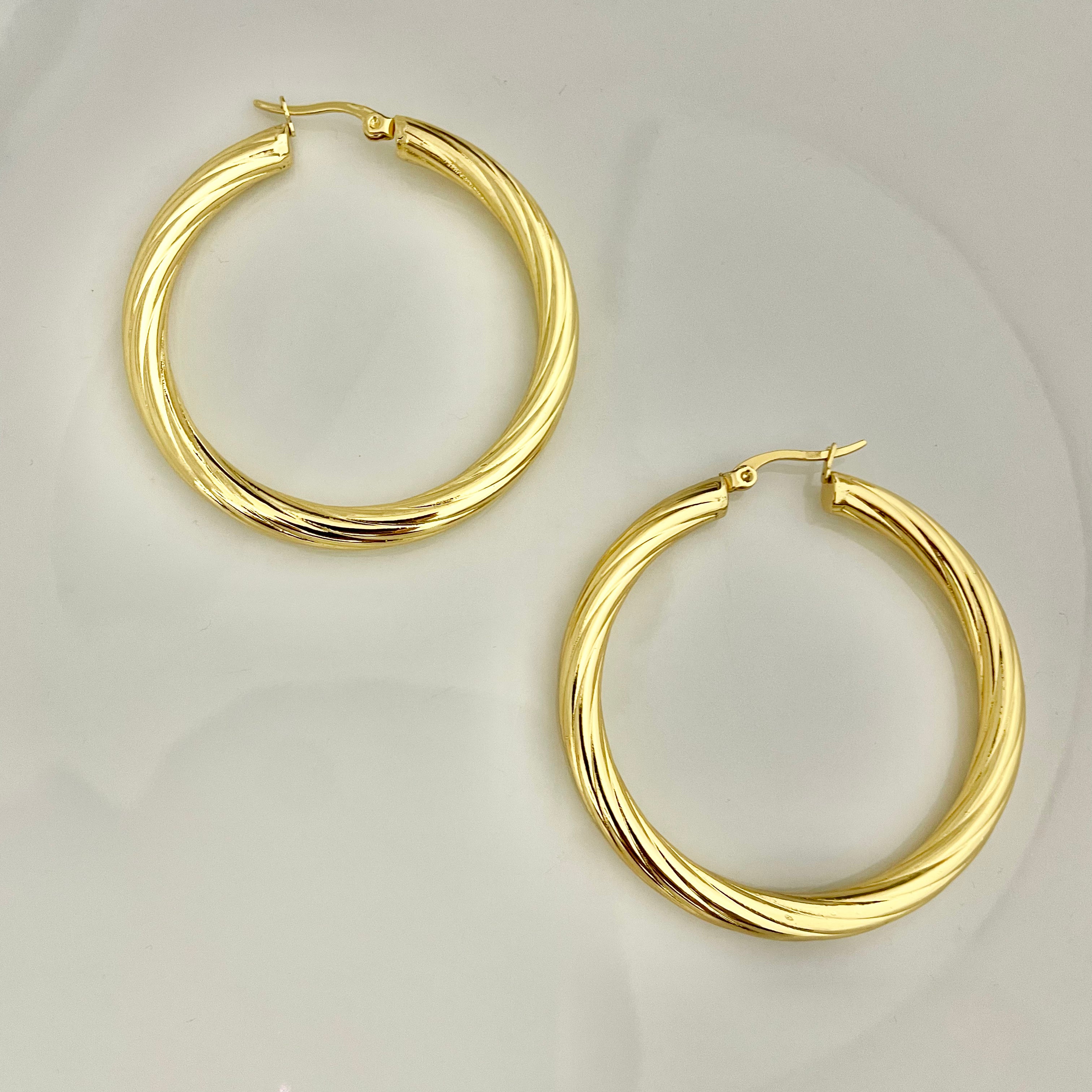 Twisted Gold Hoop Earrings – Elegant Stainless Steel Design
