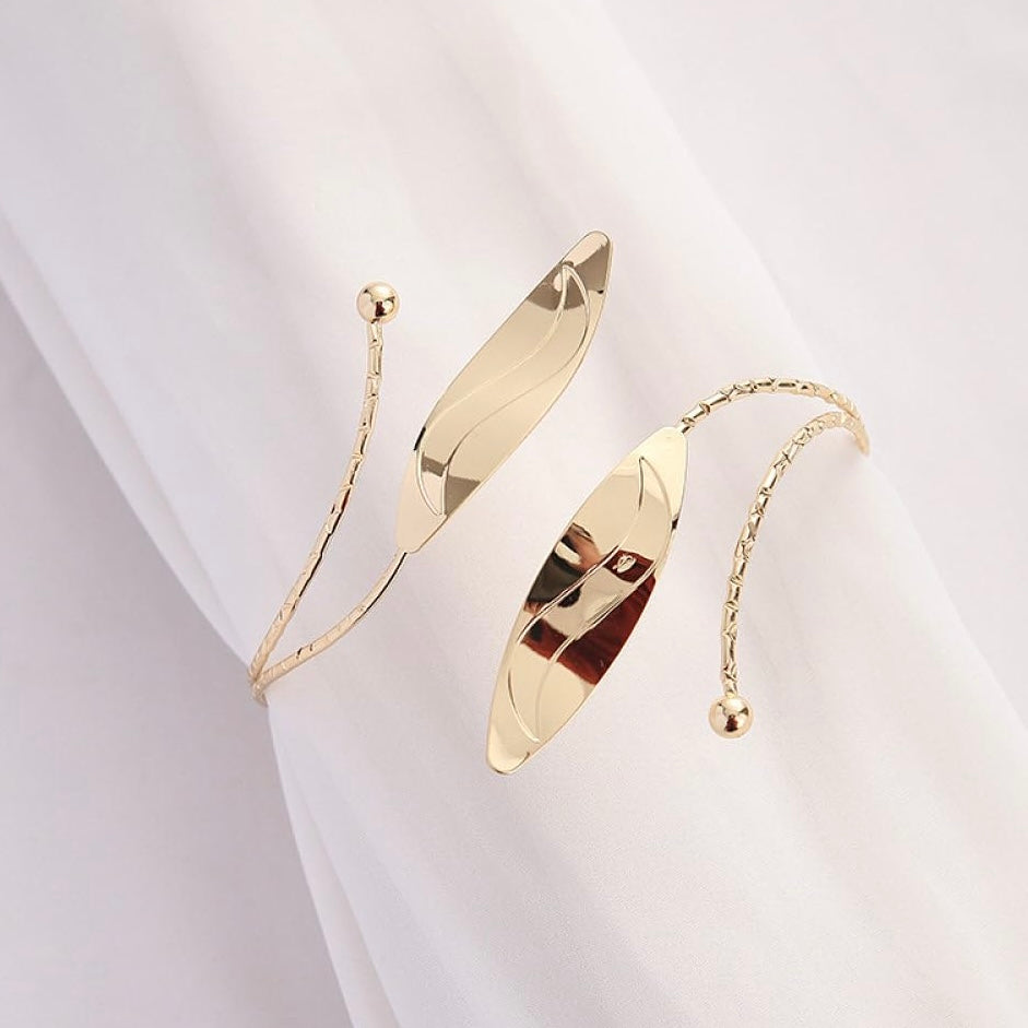 Gold Leaf Arm Cuff – Nature-Inspired Elegance