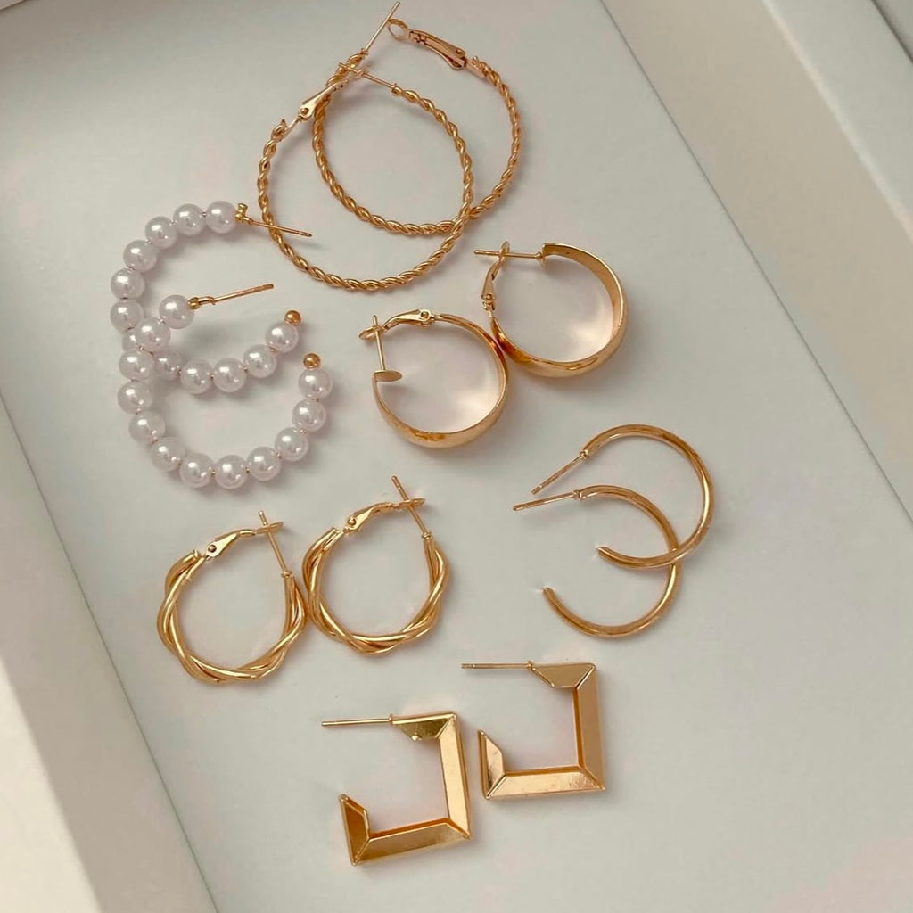 Elegant Gold Hoop Earring Set – A Must-Have for Every Jewelry Collection