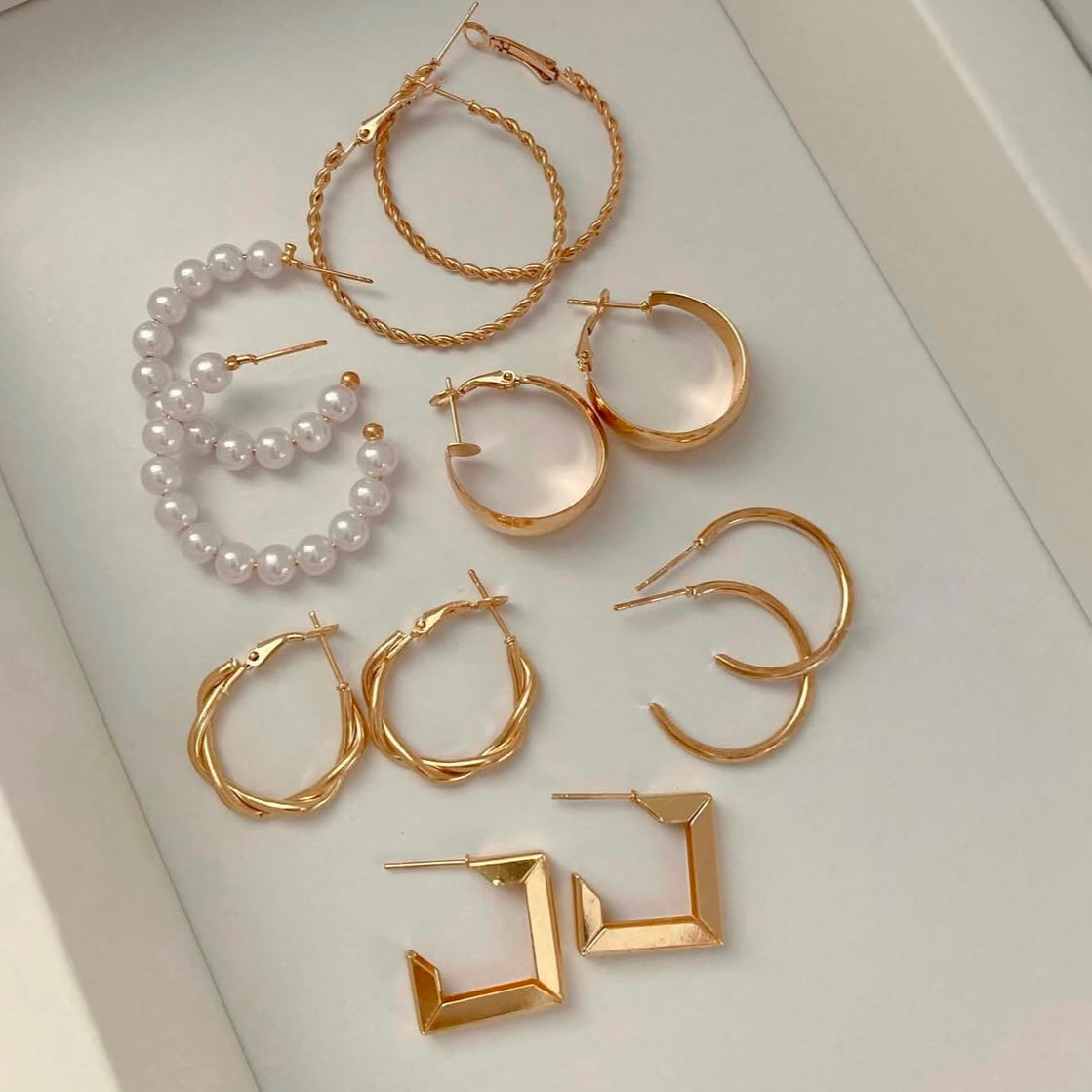 Elegant Gold Hoop Earring Set – A Must-Have for Every Jewelry Collection