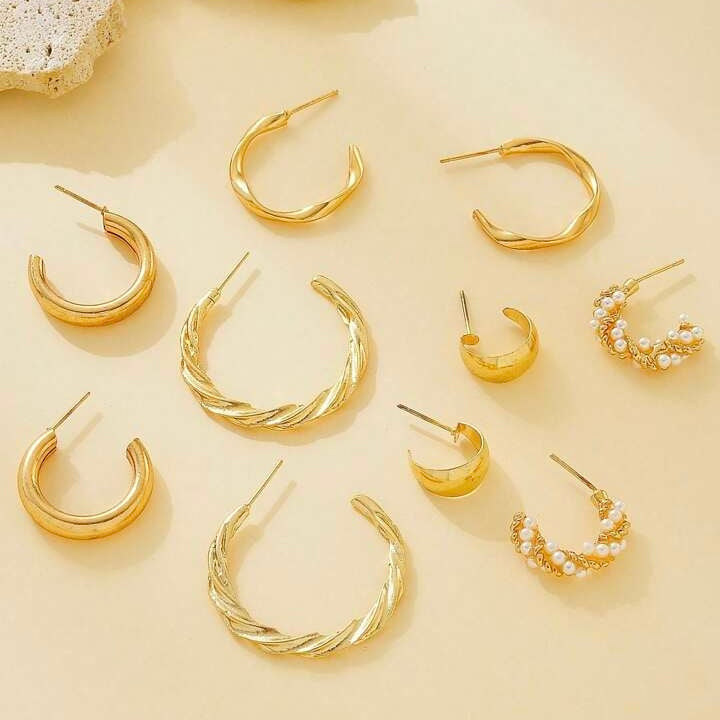 Gold Hoop Earring Set – Versatile Elegance for Every Occasion