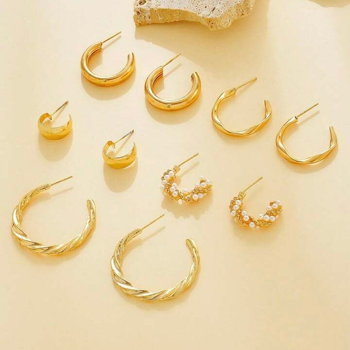 Gold Hoop Earring Set – Versatile Elegance for Every Occasion