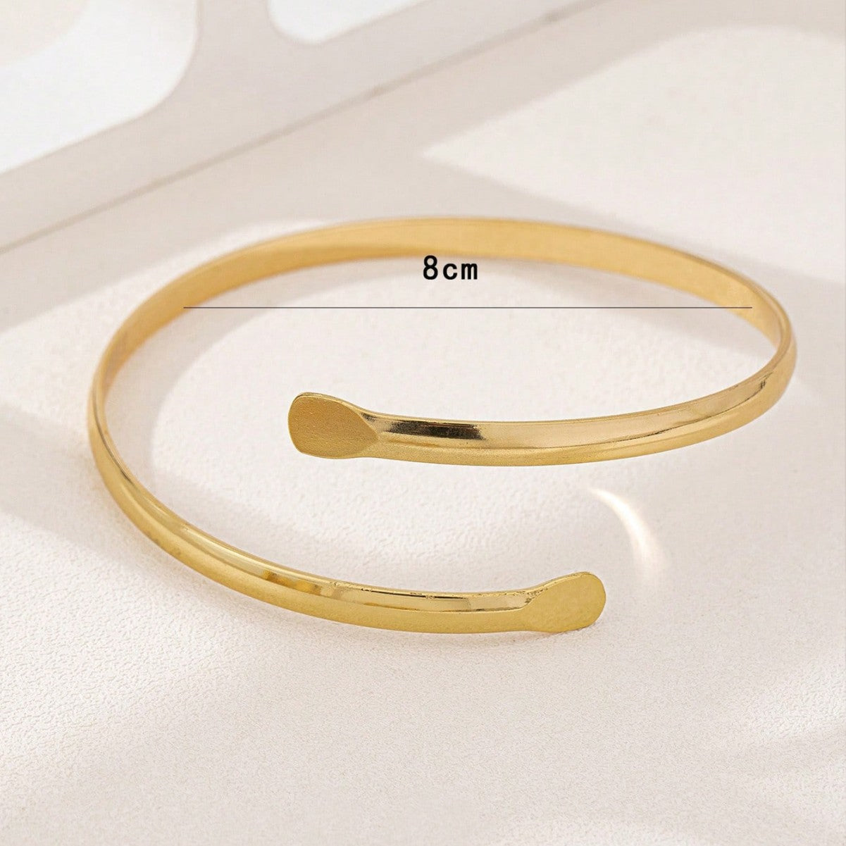 Minimalist Bypass Arm Cuff – Liquid Gold