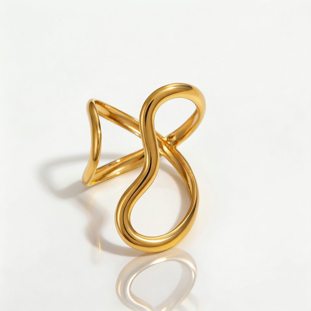 Fluid Ribbon Statement Ring – Golden Drift