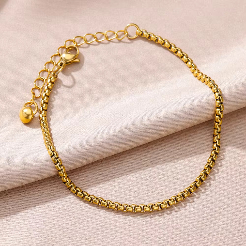 Sleek Venetian Box Chain Anklet – Coastal Minimalist