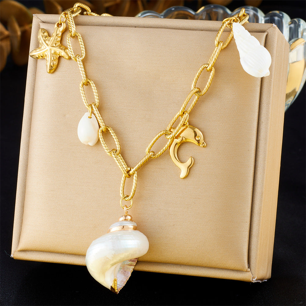 Ocean Charm Statement Necklace – Luxury Summer Aesthetic